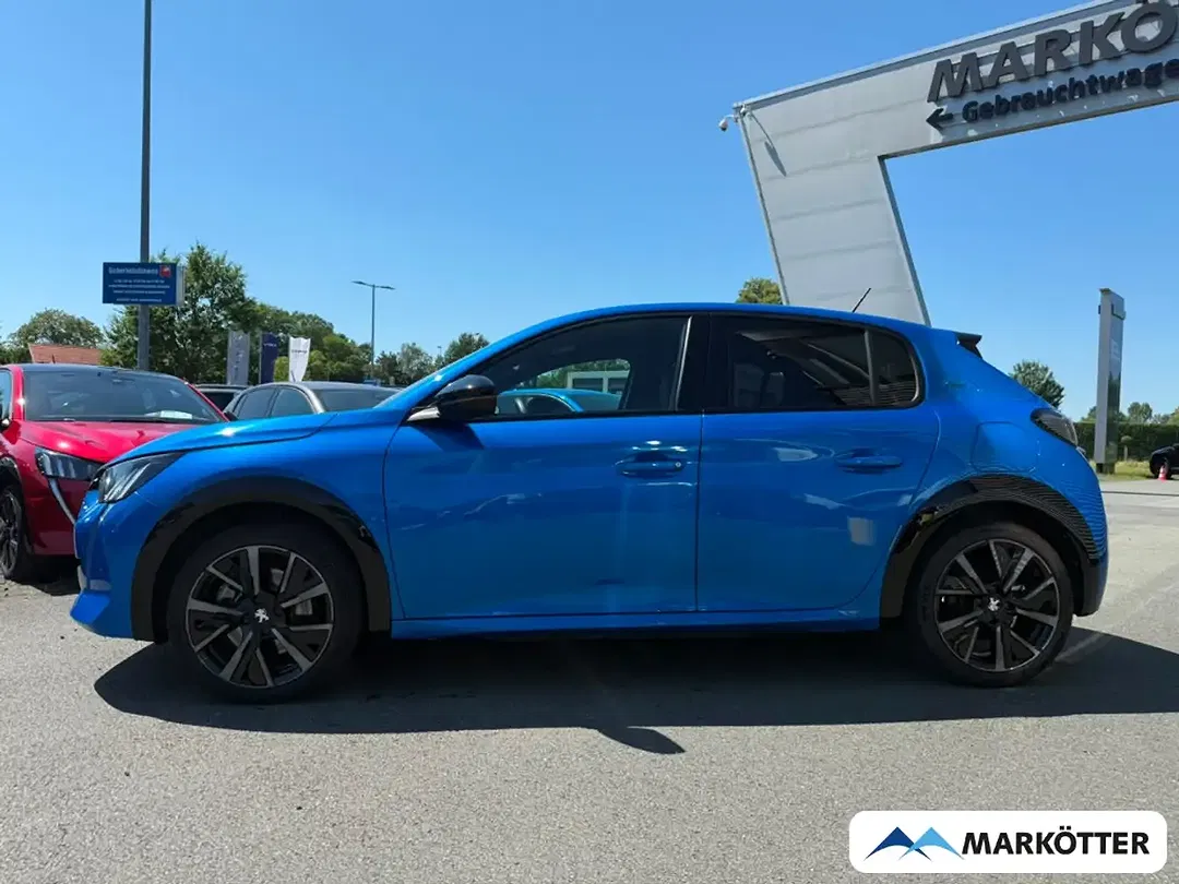 Peugeot 208 GT - Thumbnail 4