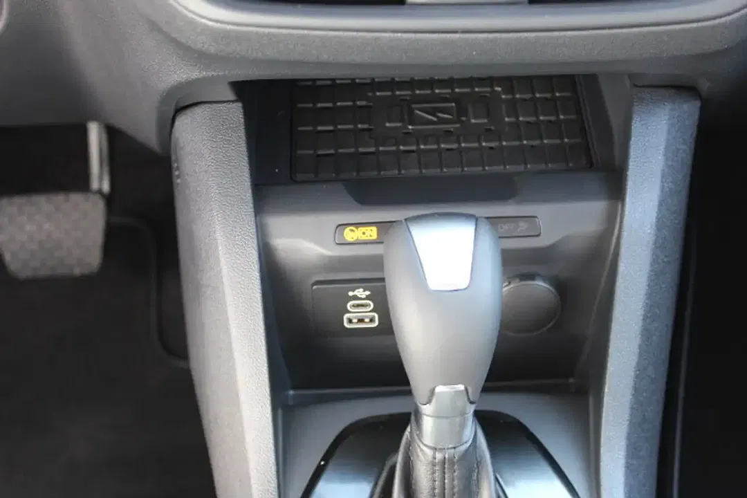 Ford Tourneo Courier Active - Thumbnail 13
