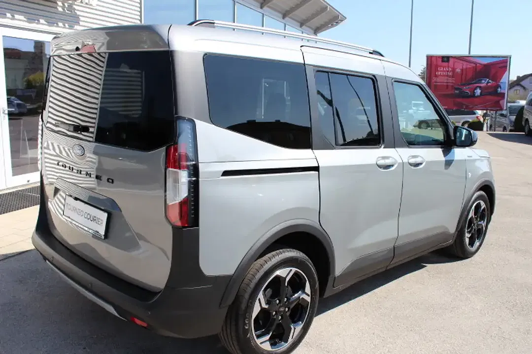 Ford Tourneo Courier Active - Thumbnail 4