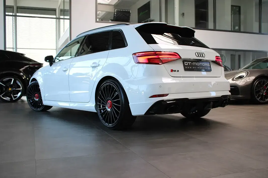 Audi RS3 Sportback - Thumbnail 5