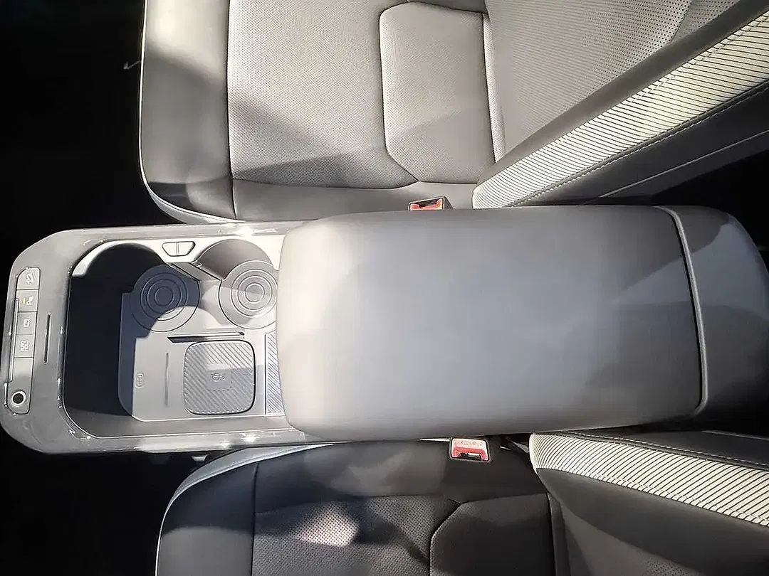 Kia EV5 GT-Line Launch Edition - Thumbnail 12