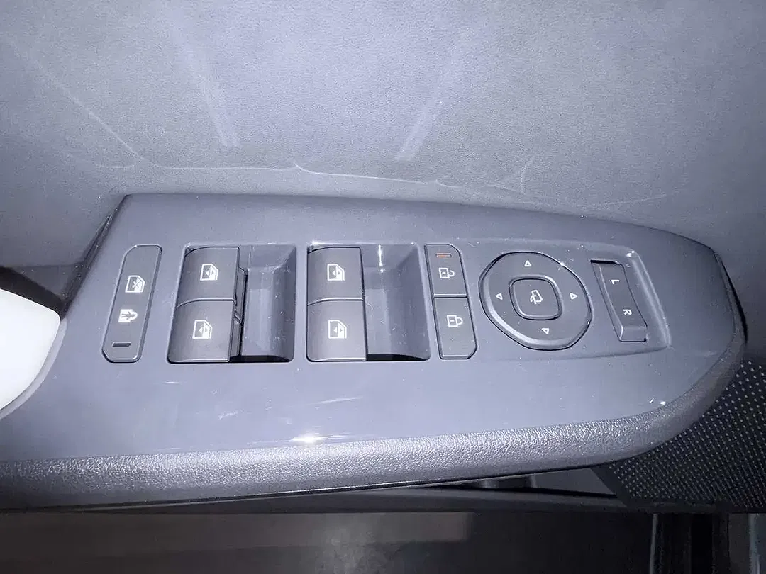 Kia EV5 GT-Line Launch Edition - Thumbnail 13