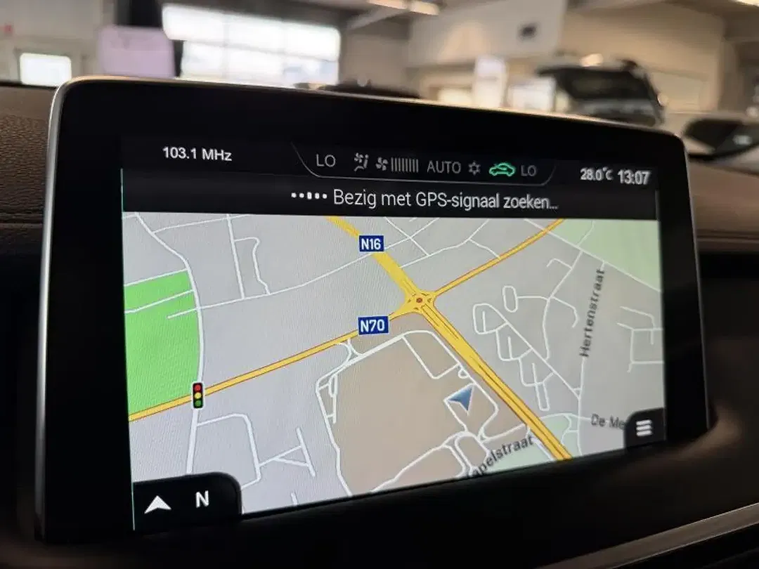 MG EHS 1.5 T-GDI PHEV Luxury - Thumbnail 5