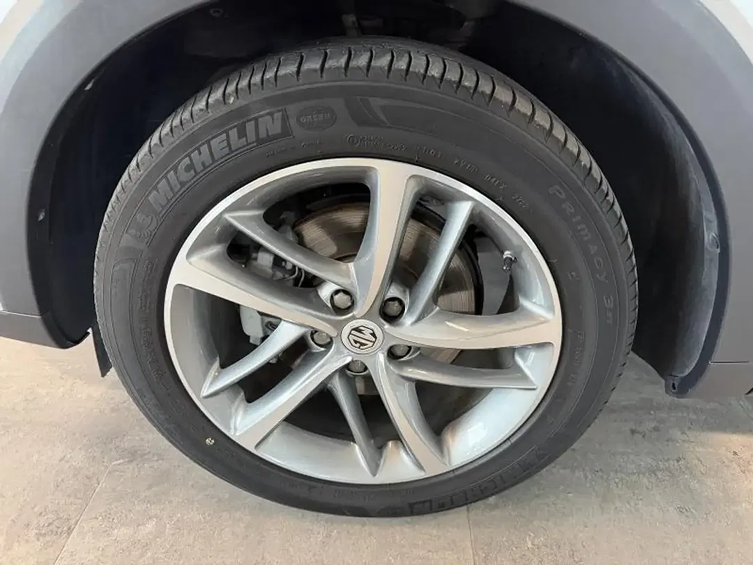 MG EHS 1.5 T-GDI PHEV Luxury - Thumbnail 9
