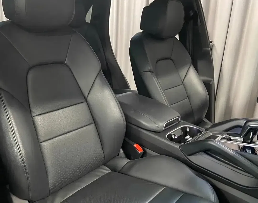 Porsche Cayenne E-Hybrid - Thumbnail 12