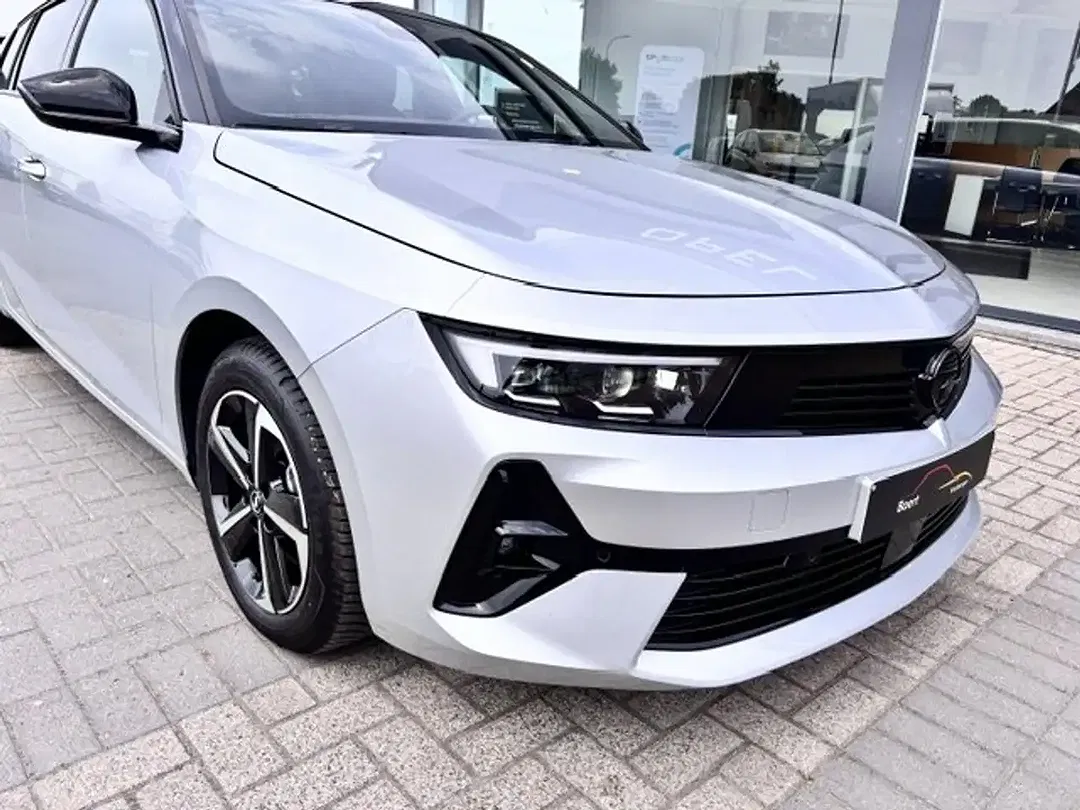 Opel Astra GS Line - Thumbnail 4