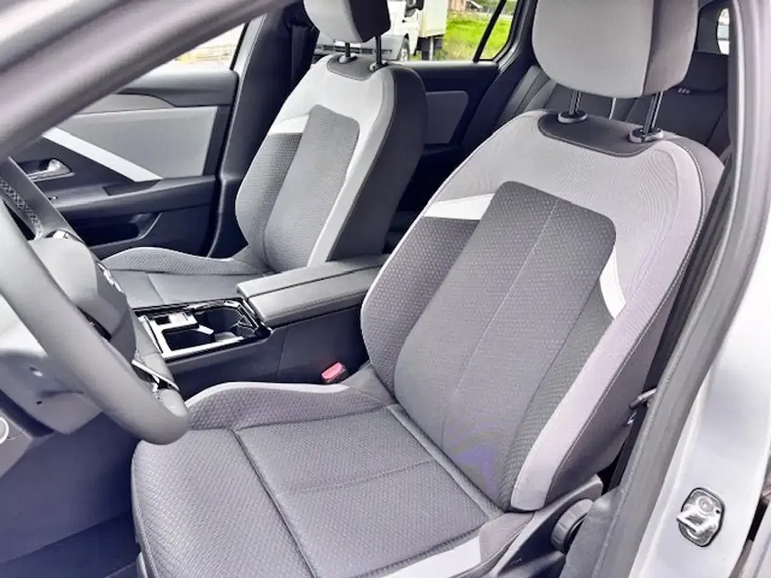 Opel Astra GS Line - Thumbnail 8