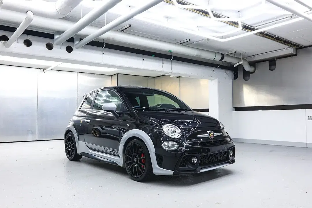 Abarth 695 70th Anniversario Limited Edition - foto 2