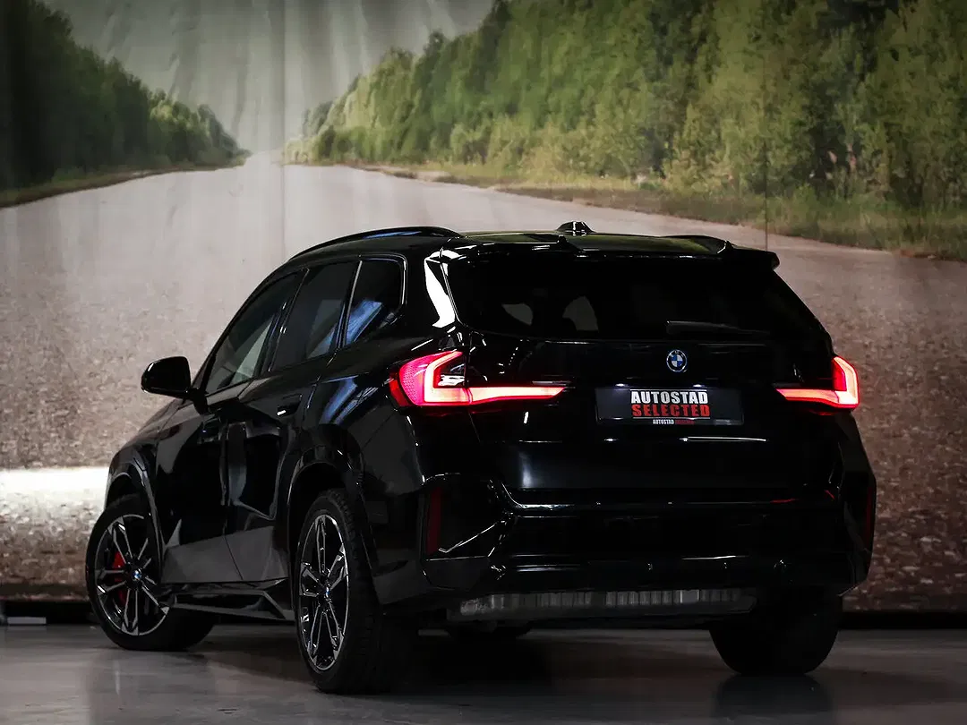 BMW X1 xDrive M Sport Pro - Thumbnail 3