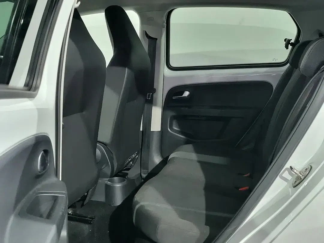 Volkswagen up! Black Edition Style - Thumbnail 14