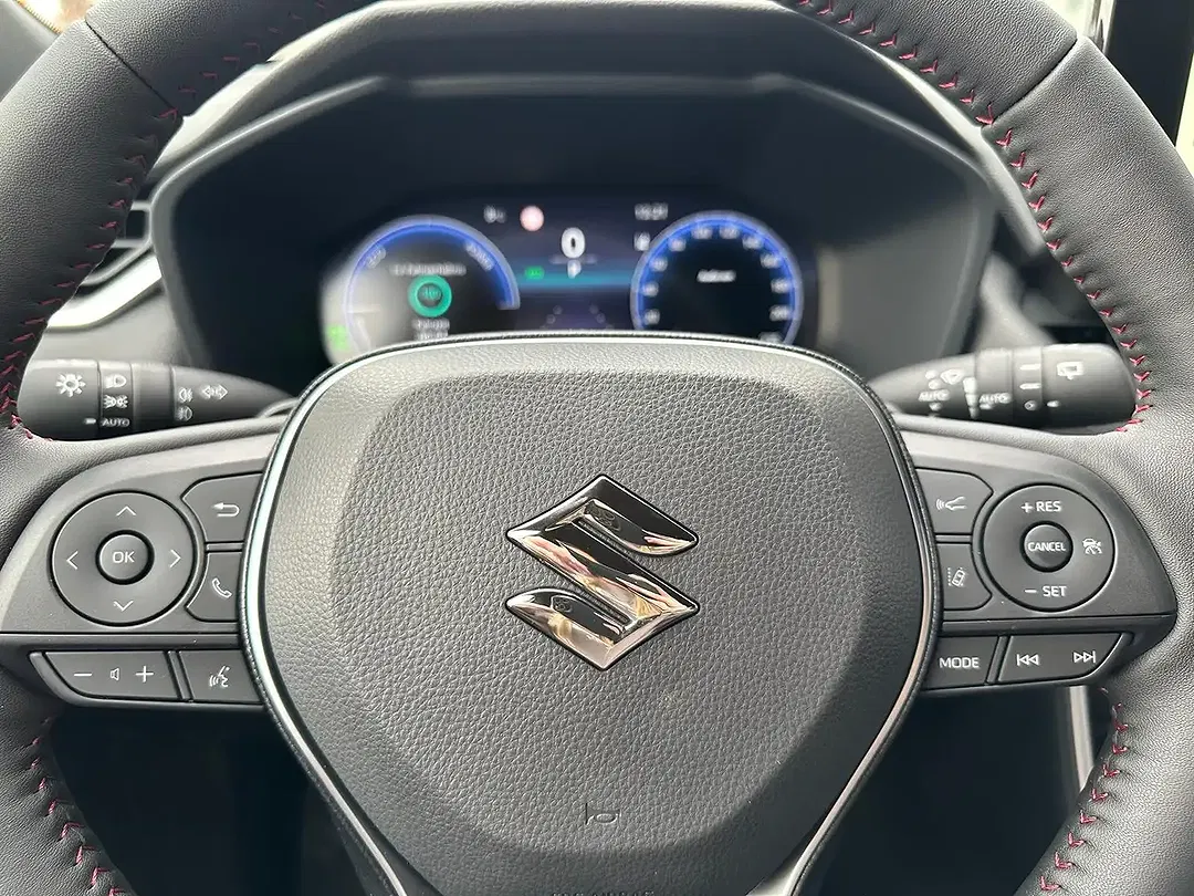 Suzuki Across Hybrid Comfort+ - Thumbnail 10