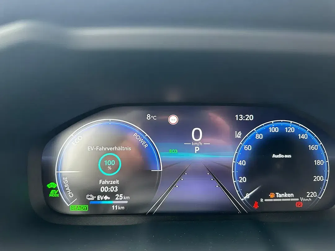 Suzuki Across Hybrid Comfort+ - Thumbnail 11