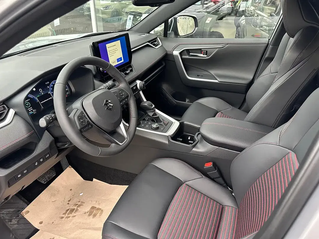 Suzuki Across Hybrid Comfort+ - Thumbnail 8