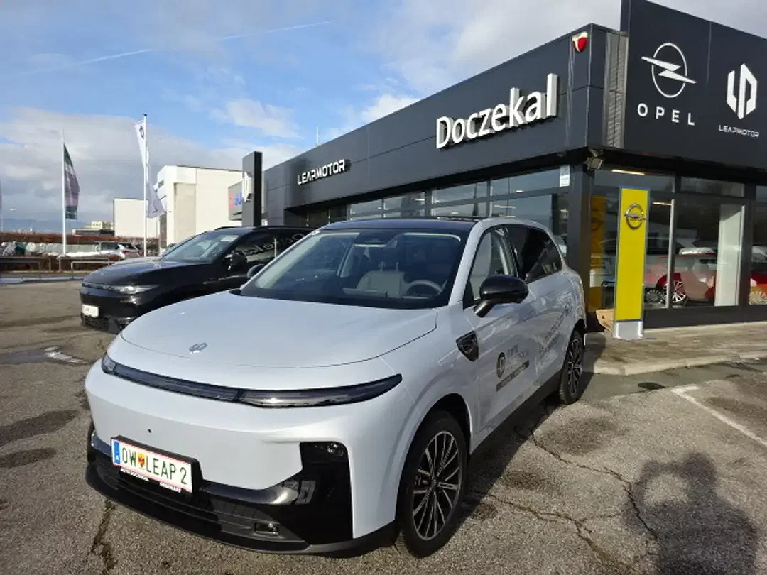 Leapmotor B10 - Afbeelding 1