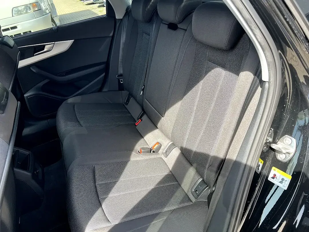 Audi A4 40 TDI advanced - Thumbnail 13