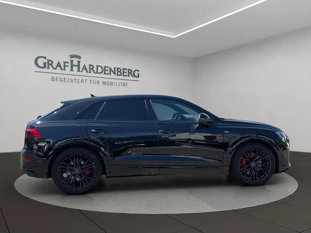 Audi Q8 TFSI e tiptronic quattro - Thumbnail 7