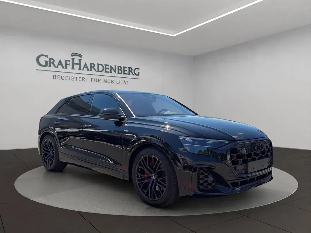 Audi Q8 TFSI e tiptronic quattro - Thumbnail 8