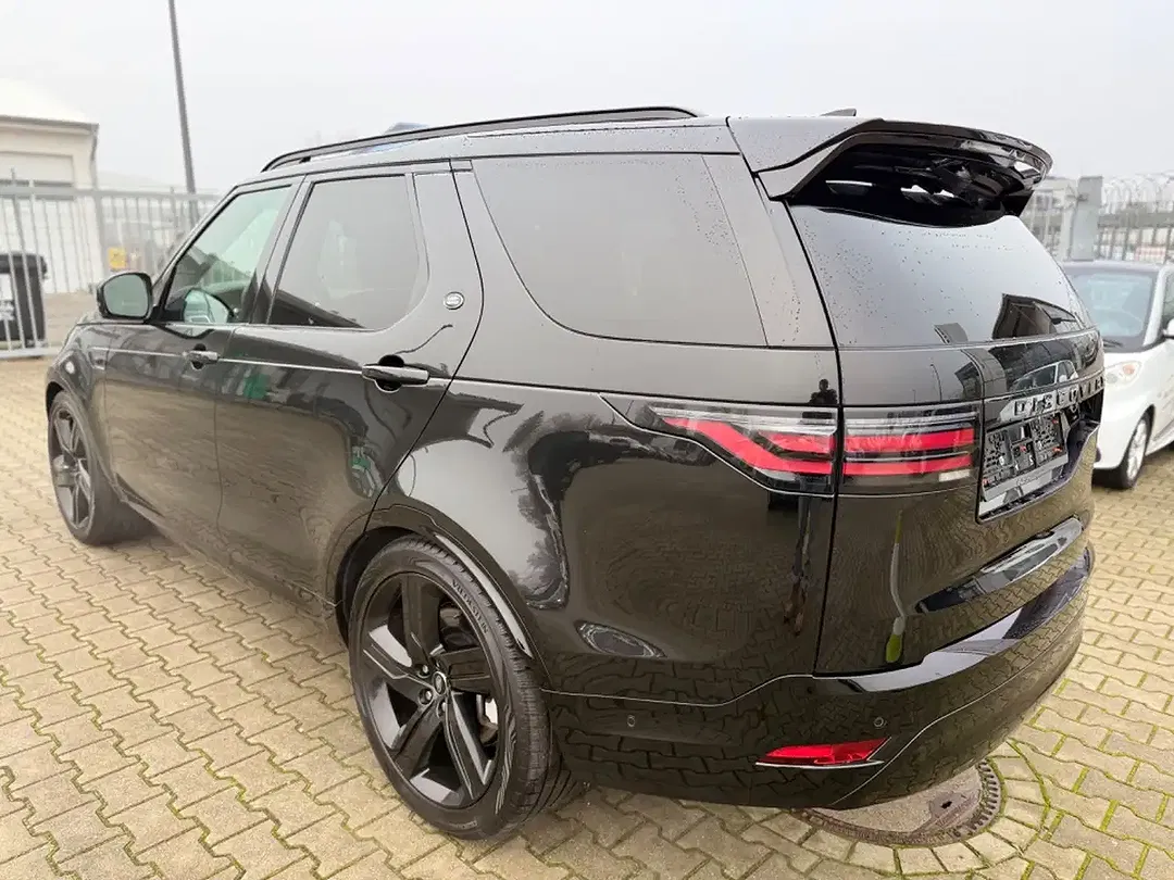 Land Rover Discovery 4x4 R-Dynamic HSE - Thumbnail 8