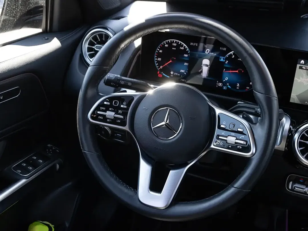 Mercedes-Benz GLB 200 MBUX Progressive - Thumbnail 11