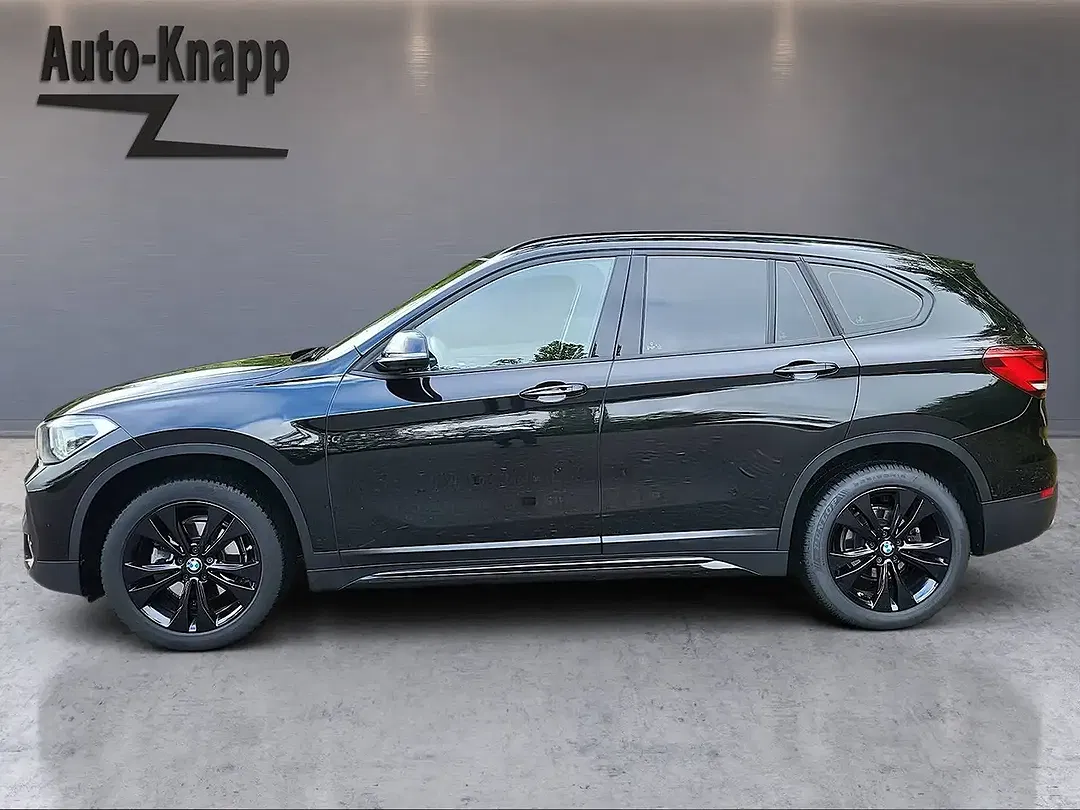 BMW X1 sDrive Sport Line - Thumbnail 3