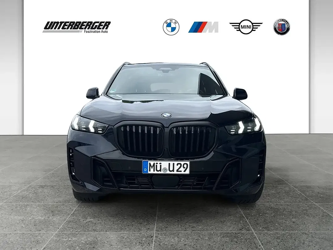 BMW X5 xDrive M Pro - Thumbnail 2