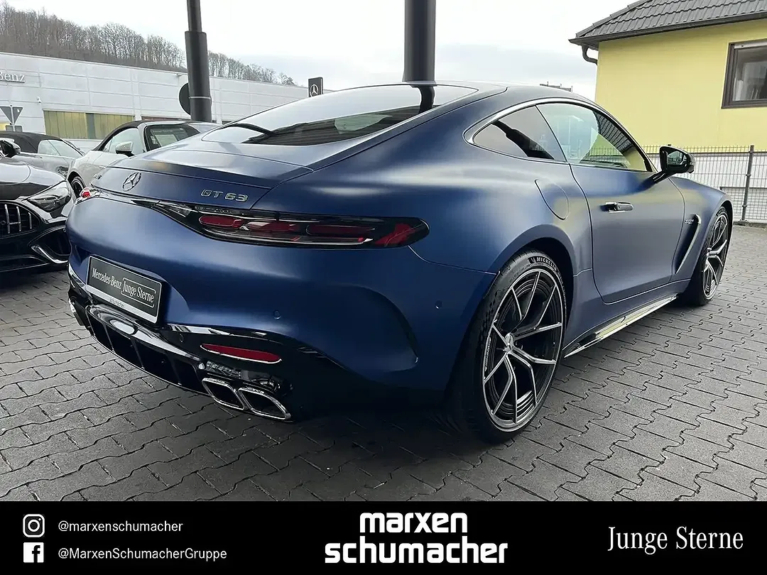 Mercedes-Benz AMG GT 63 4MATIC - Thumbnail 4