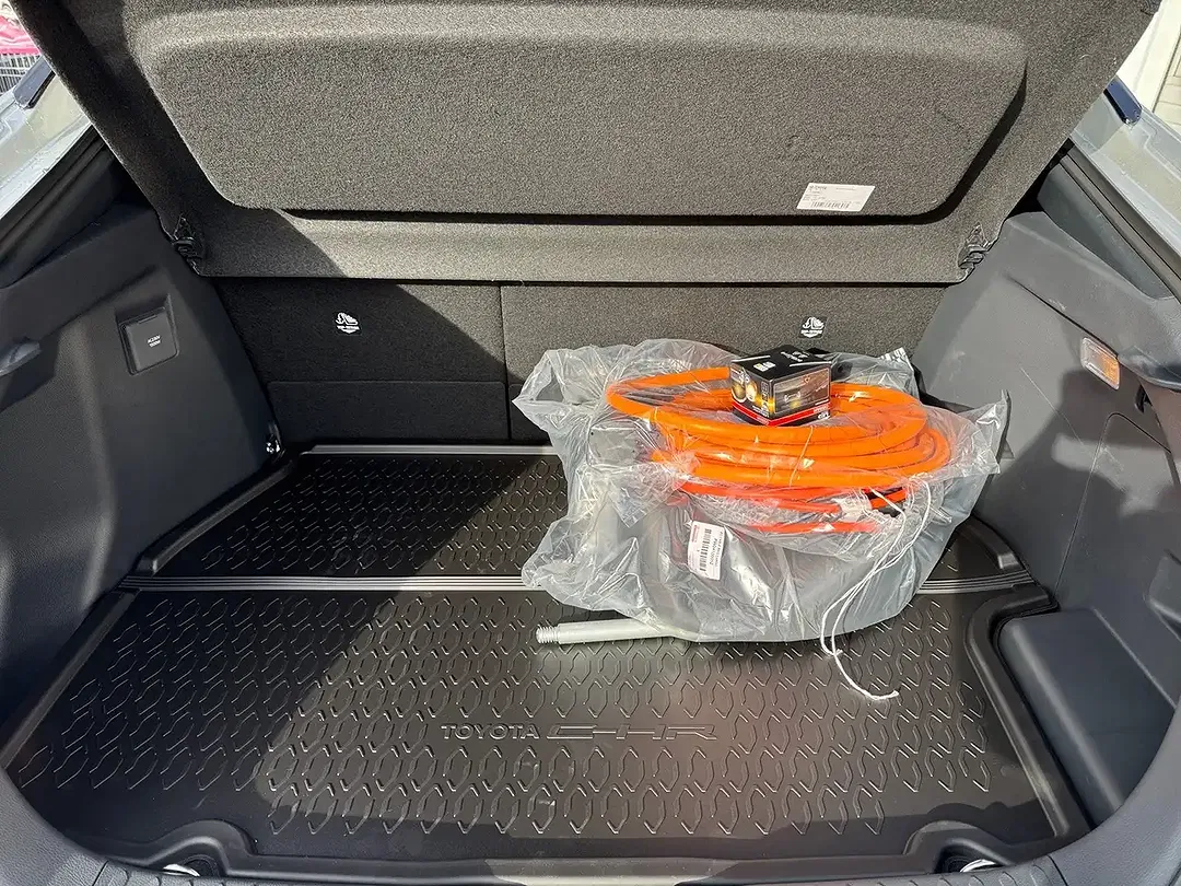 Toyota C-HR PHEV Teamplayer - Thumbnail 12