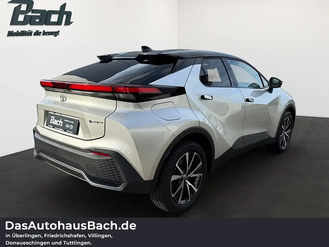 Toyota C-HR PHEV Teamplayer - Thumbnail 3