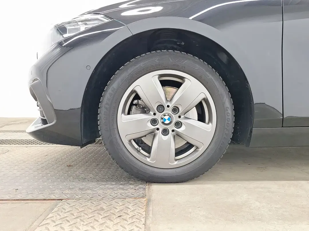 BMW 116 Advantage - Thumbnail 8