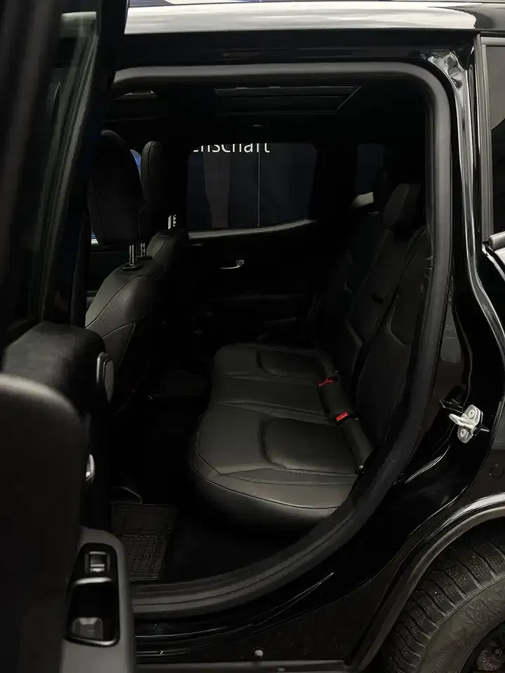 Jeep Renegade S - Thumbnail 11