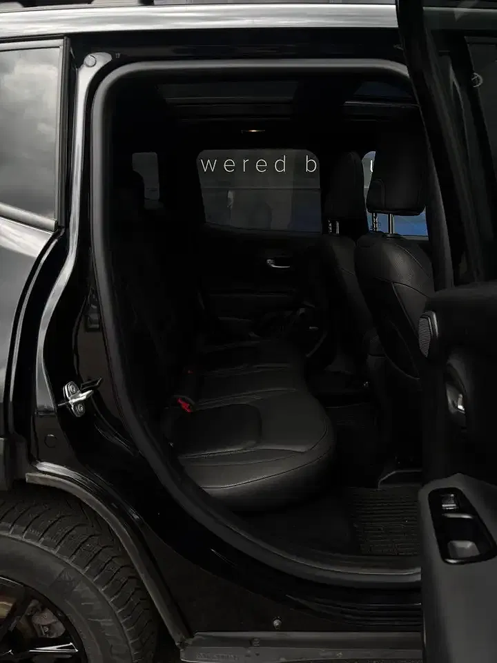 Jeep Renegade S - Thumbnail 14