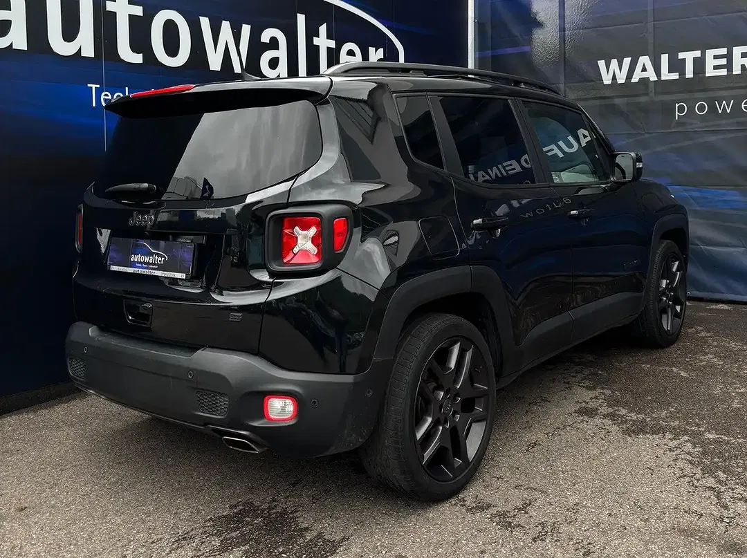 Jeep Renegade S - Thumbnail 9