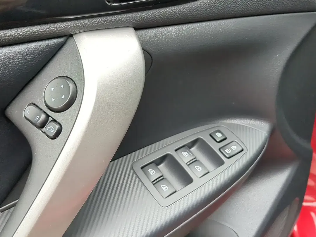 Mitsubishi Eclipse Cross Select Black - Thumbnail 12