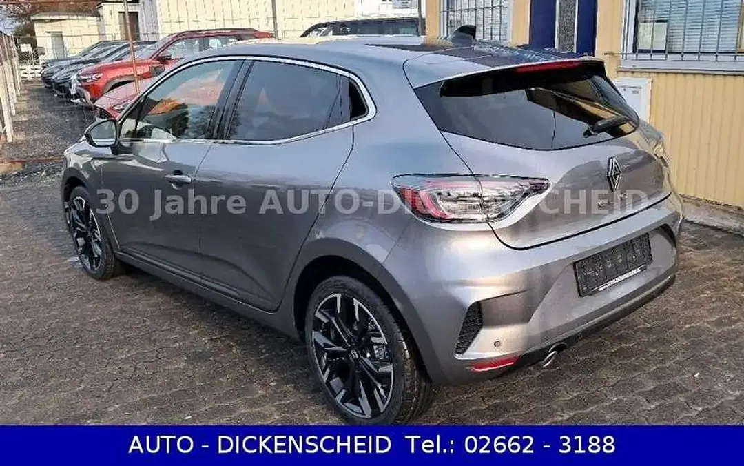 Renault Clio TCe Techno - Thumbnail 6