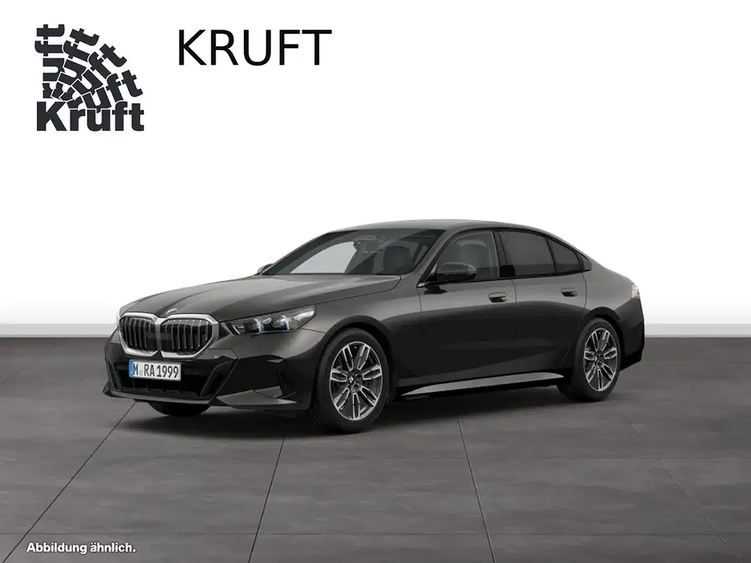 BMW 520 xDrive M Sport - Thumbnail 2
