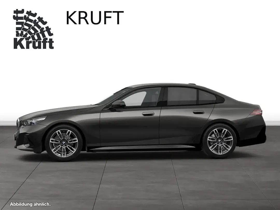 BMW 520 xDrive M Sport - Thumbnail 6