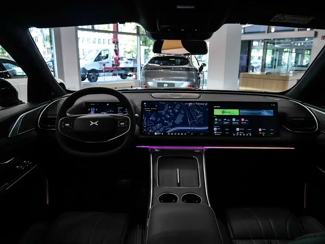 Xpeng G9 AWD Performance - Thumbnail 5
