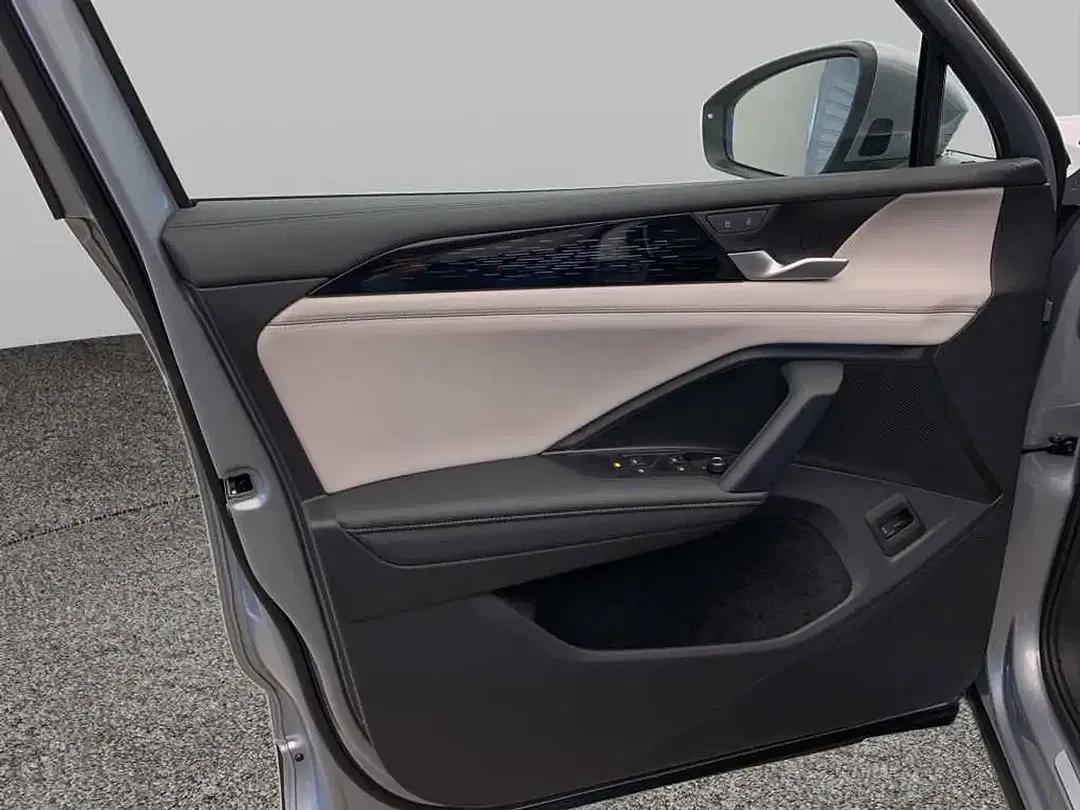 Volkswagen Tiguan TSI DSG 4Motion Elegance - Thumbnail 9