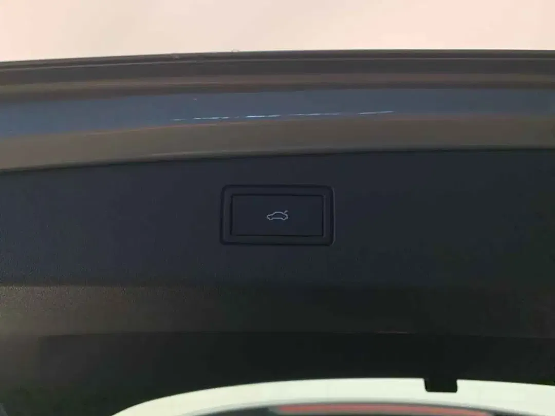 Volkswagen Tiguan TSI DSG 4Motion Elegance - Thumbnail 17