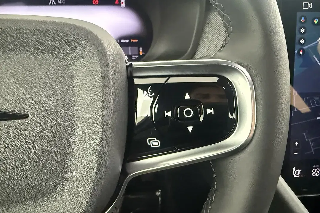 Polestar 2 Long Range - Thumbnail 30