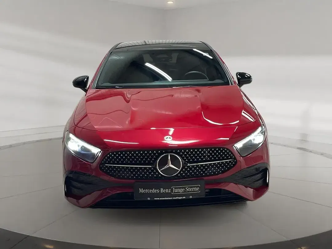 Mercedes-Benz A 220 AMG MBUX Burmester Night - Thumbnail 5