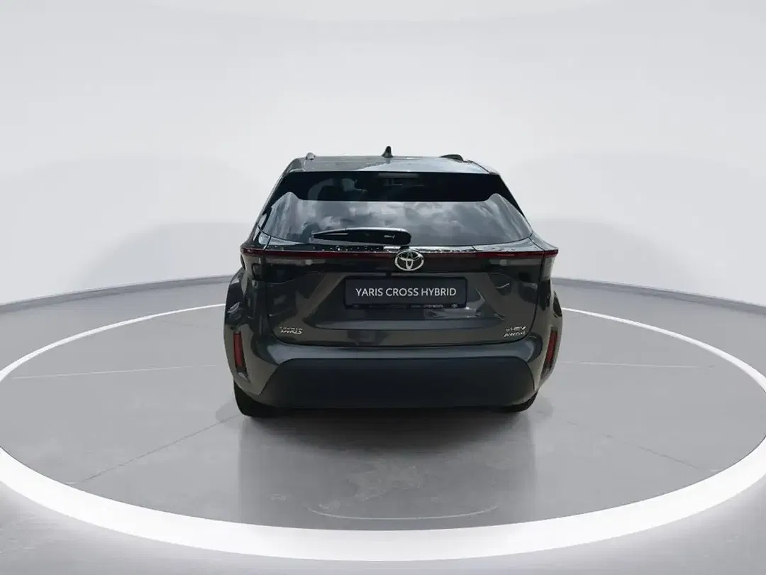 Toyota Yaris Cross Hybrid 4x4 - Thumbnail 7
