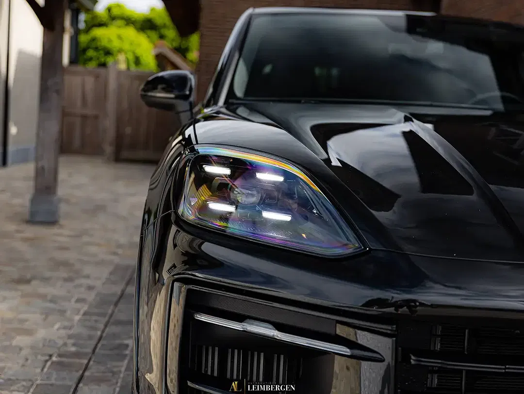Porsche Cayenne E-Hybrid Sport Design Coupe - Thumbnail 7
