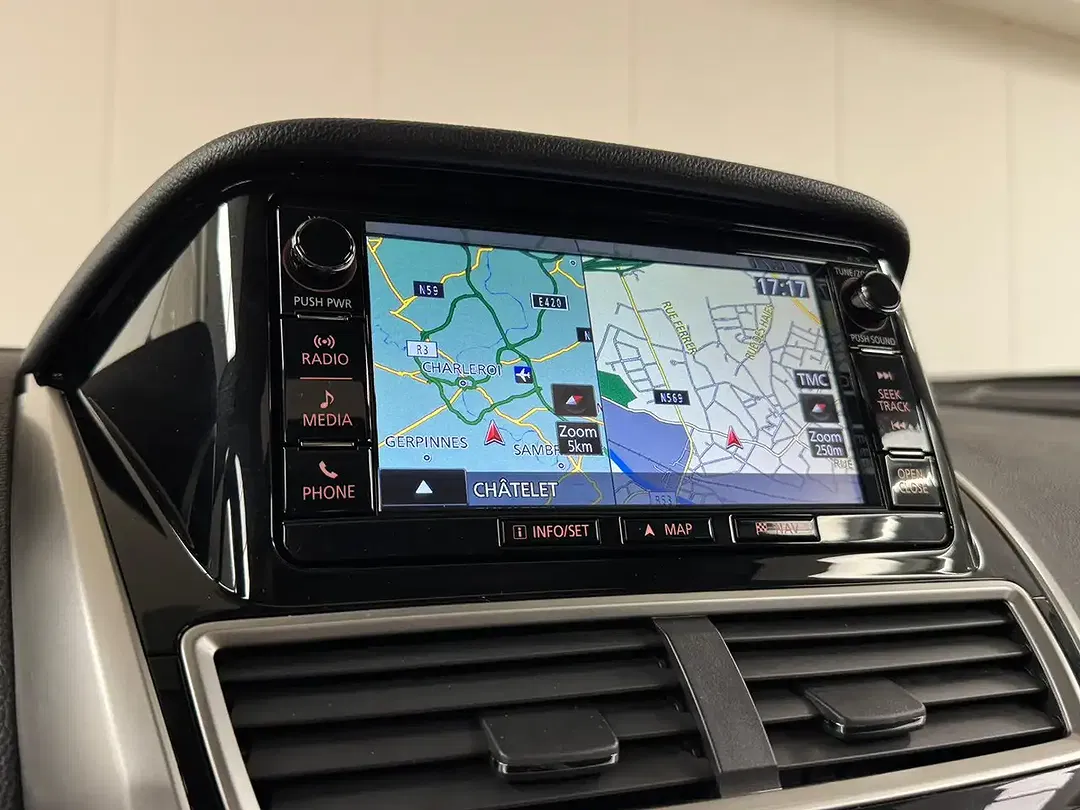 Mitsubishi Eclipse Cross 1.5 Turbo - Thumbnail 13