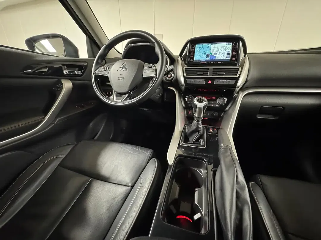 Mitsubishi Eclipse Cross 1.5 Turbo - Thumbnail 9