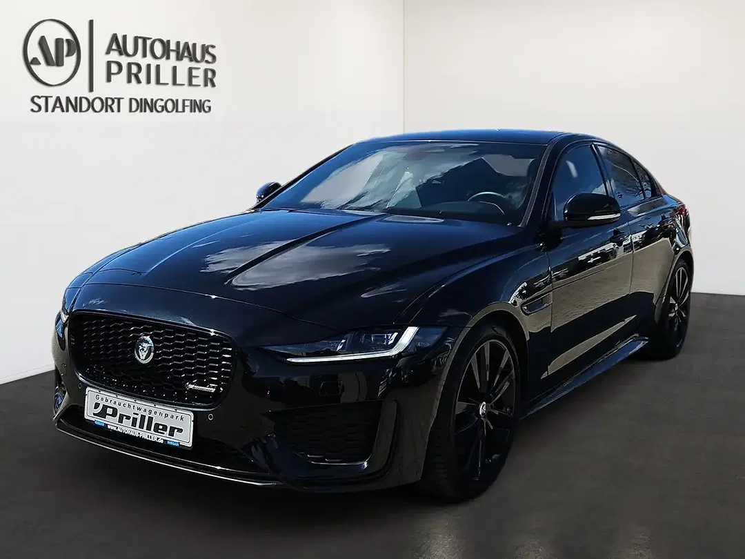 Jaguar XE P250 R-Dynamic SE - Afbeelding 1