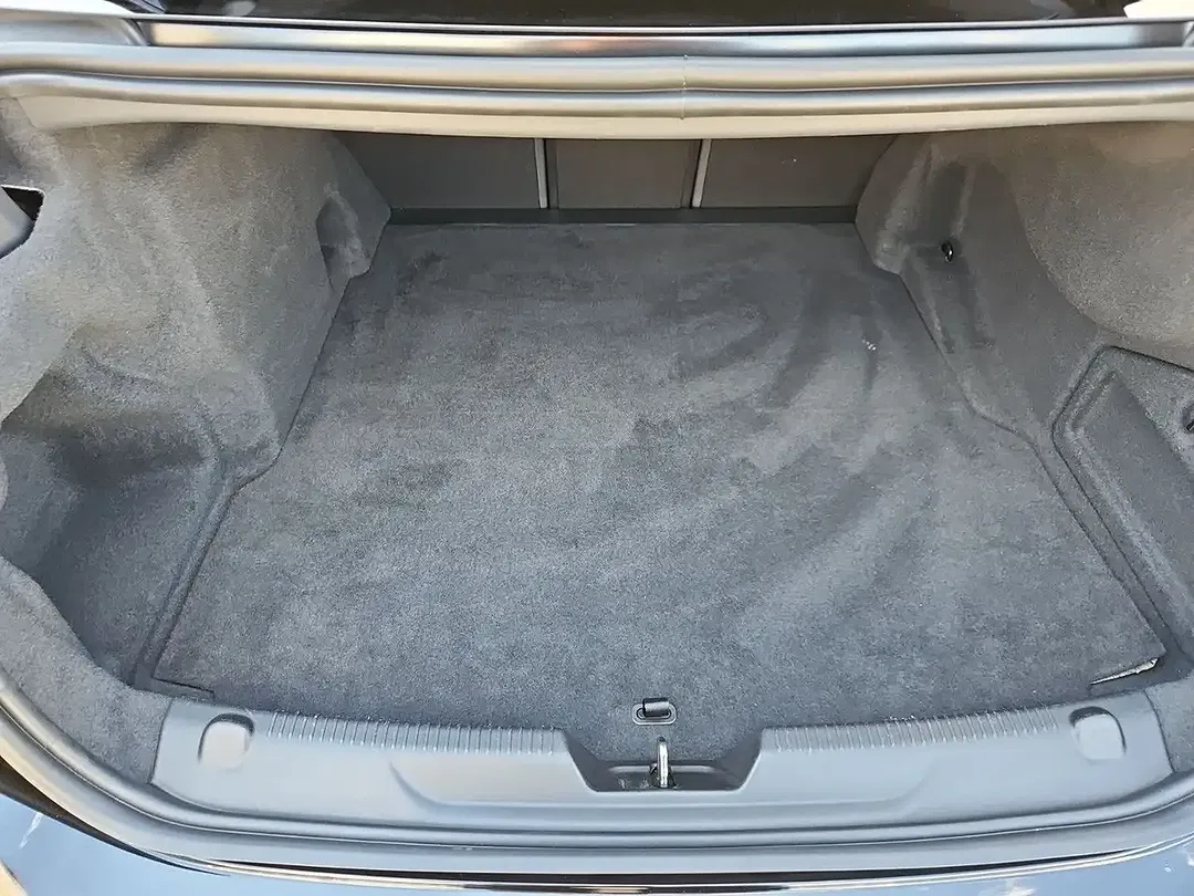 Jaguar XE P250 R-Dynamic SE - Thumbnail 12