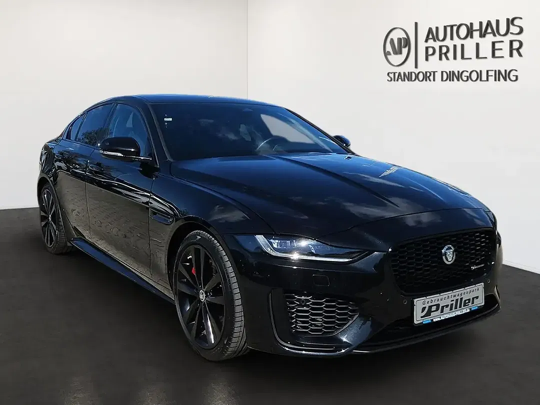 Jaguar XE P250 R-Dynamic SE - foto 2