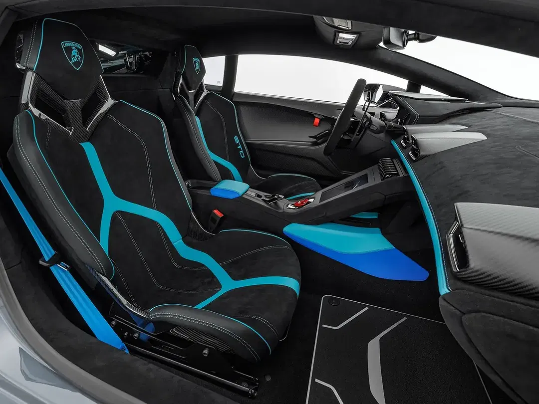 Lamborghini Huracán STO - Thumbnail 11