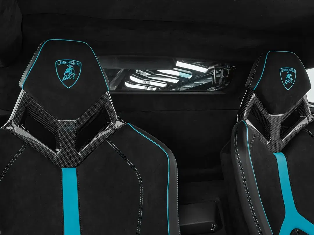 Lamborghini Huracán STO - Thumbnail 13